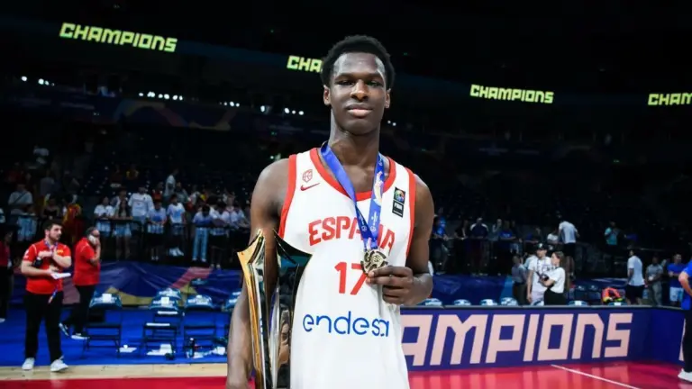 El pívot español Chiek Diallo deja el Baskonia y pone rumbo a la NCAA