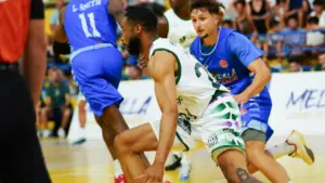 El Unicaja vence su primer amistoso de pretemporada en el estreno de Txus Vidorreta