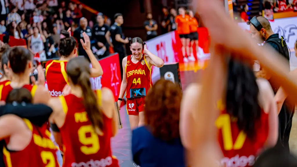 Iyana Martín atiende a Gigantes en Berlín: «Lo hablaba con Awa el otro día y le decía: “¡Estamos en un Mundial absoluto!”»