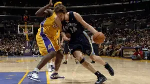 Las palabras de Kwame Brown sobre el Draft que compartió con Gasol: «Era el mejor jugador de aquel Draft»