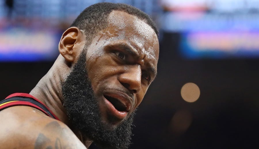 La 'violenta' advertencia de LeBron James a sus nuevos compañeros