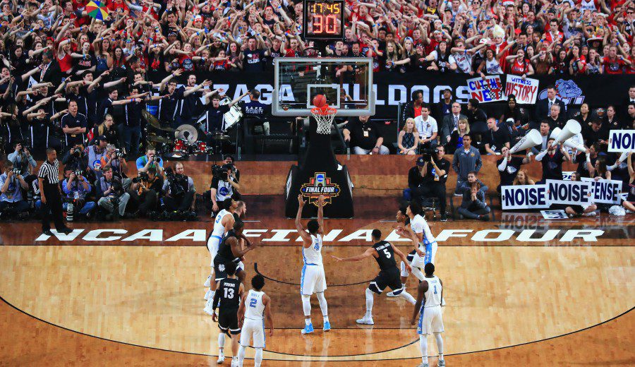Joya vintage: recordamos el tiro libre 1+1: origen, curiosidades de la norma, su uso en la NCAA…