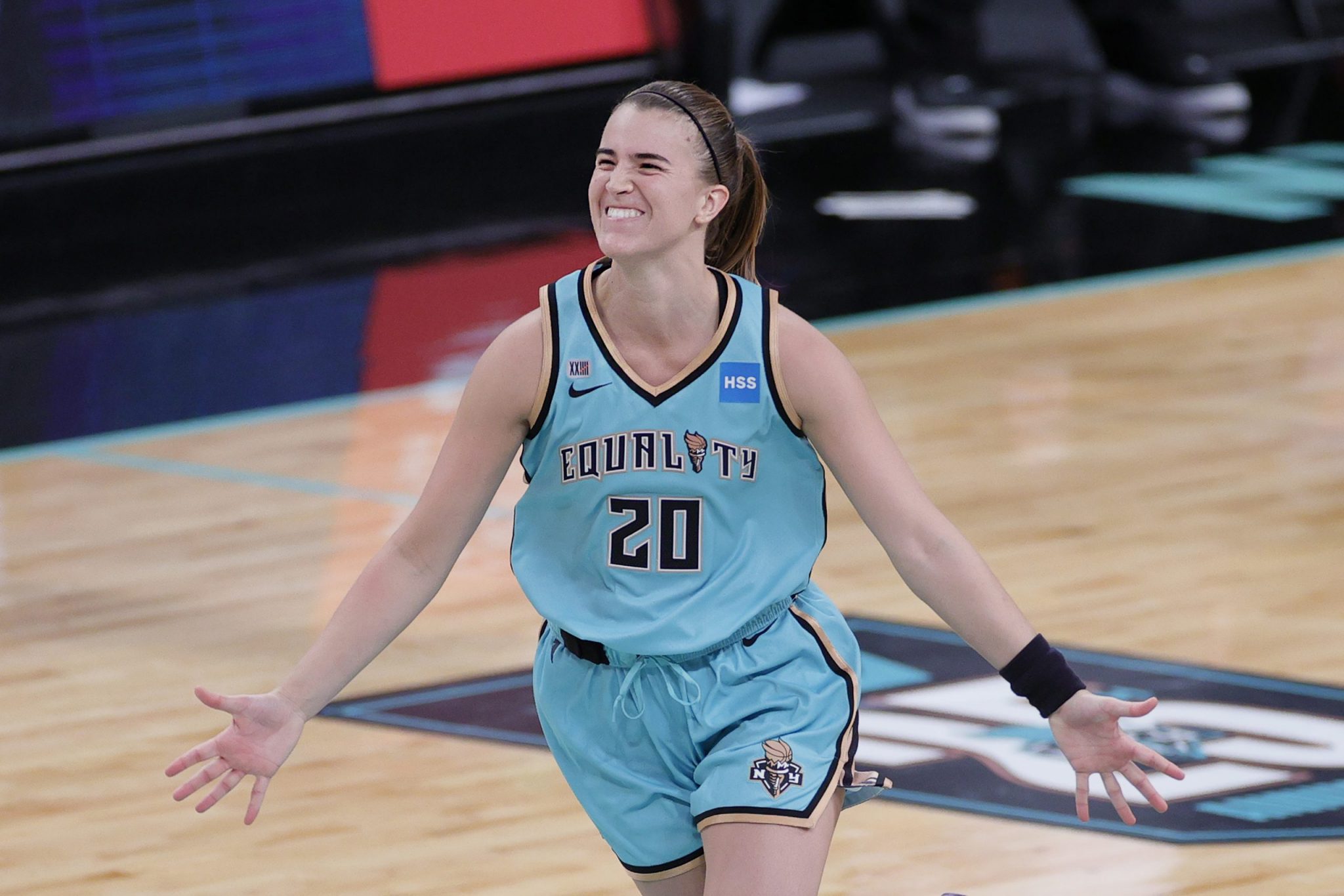 Sabrina Ionescu abre la WNBA con un increíble game-winner a falta de 4 décimas