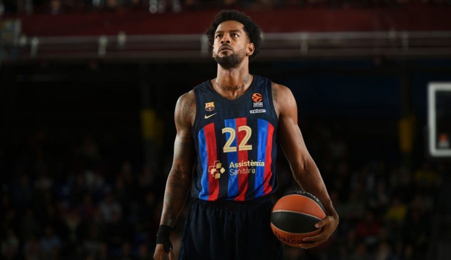 El Barça anuncia la rescisión del contrato de Higgins. Así queda la plantilla azulgrana
