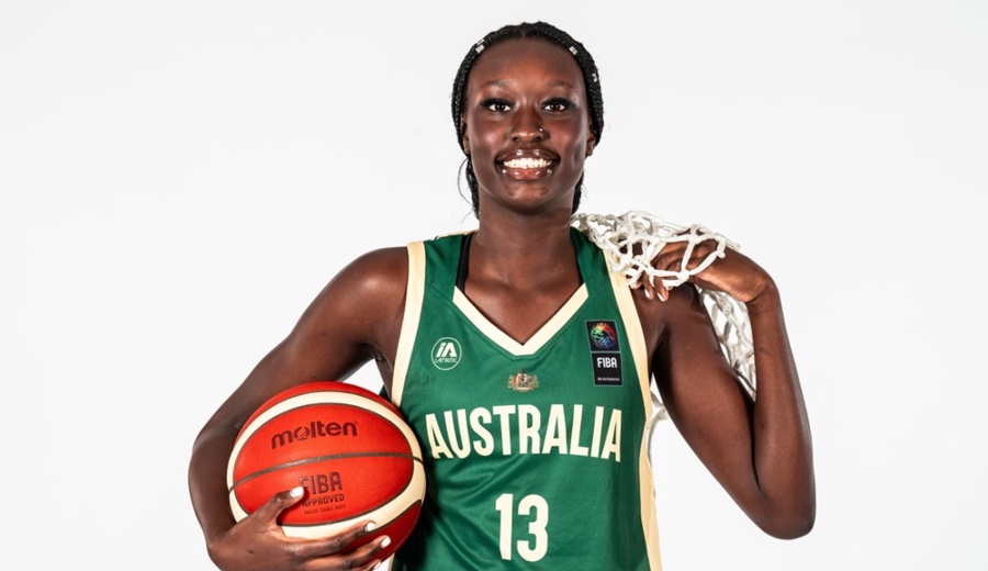 Entrevista a Nyadiew Puoch: «Jamás imaginé que jugaría con Lauren Jackson»
