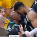 La reflexión de Giannis tras caer ante los Pacers y vivir un tenso momento con el padre de Haliburton