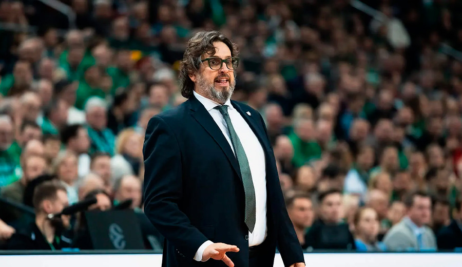 Trinchieri rompe su sequía de ligas y lanza un mensaje: «No tienes la menor idea de lo que pasó»