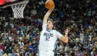 Cooper Flagg tras su debut con los Mavericks: «Uno de los peores partidos de mi vida»