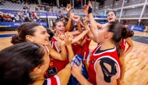 España jugará la final del EuroBasket U18 tras tumbar a Francia en semis