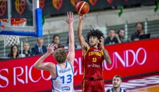 Izan Almansa firma con el Real Madrid: Así ha sido su trayectoria hasta regresar a España