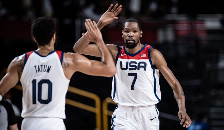Kevin Durant Jayson Tatum JJOO 2021 Medallas de oro