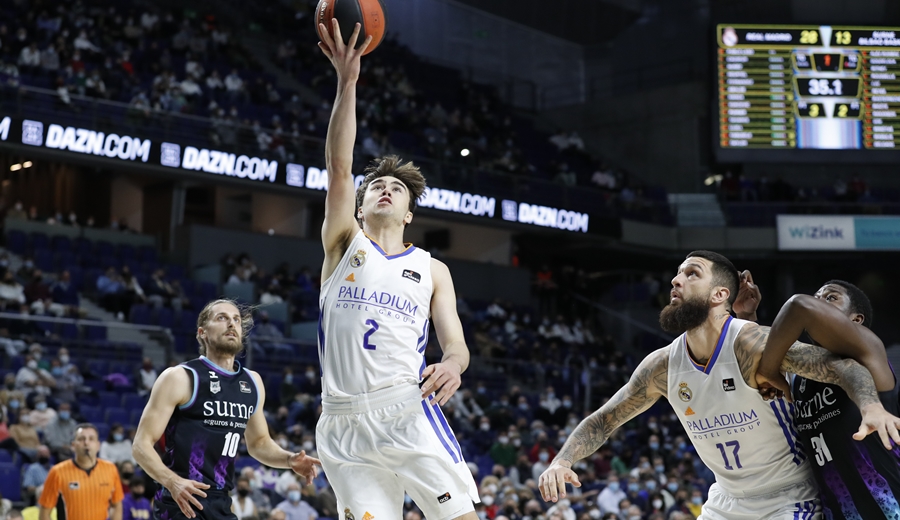 Juan Núñez derecho tanteo