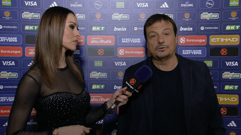 Las duras palabras de Ataman contra Juancho y Mitoglou tras caer ante Olympiacos