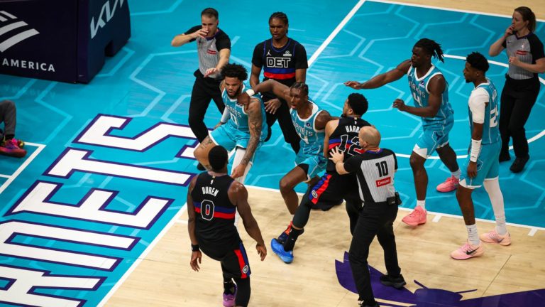 La NBA anuncia las sanciones a cuatro jugadores implicados en la trifulca entre Charlotte Hornets y Detroit Pistons