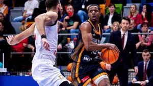 La Laguna Tenerife cierra la llegada de Kenny Williams