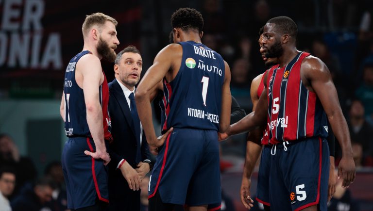 Las palabras de Paolo Galbiati tras la derrota del Kosner Baskonia contra el Paris Basketball